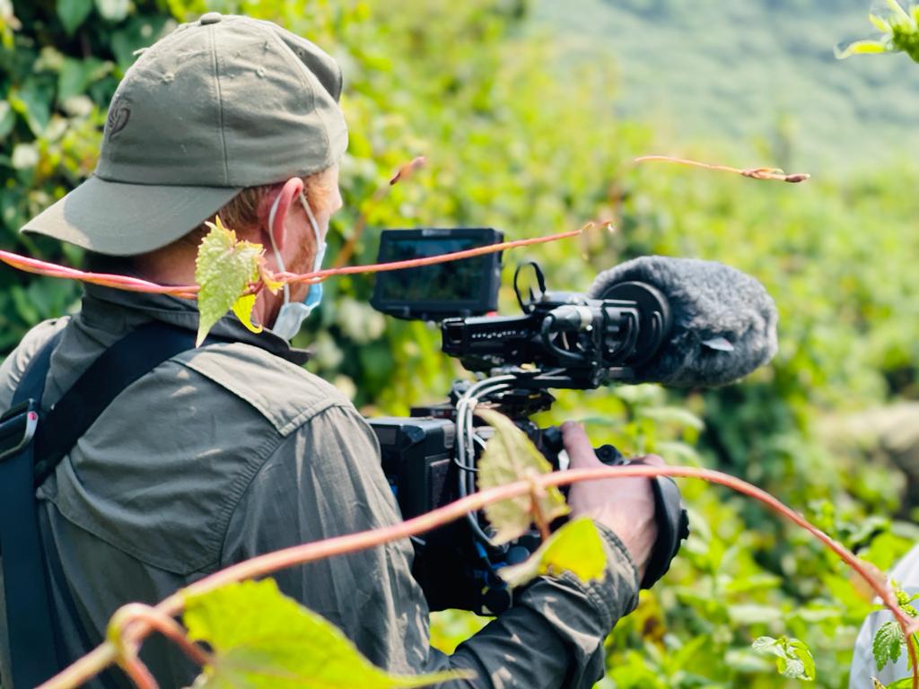 Capturing Rwanda's Essence: A Photographic Journey with Virunga EcoTours
