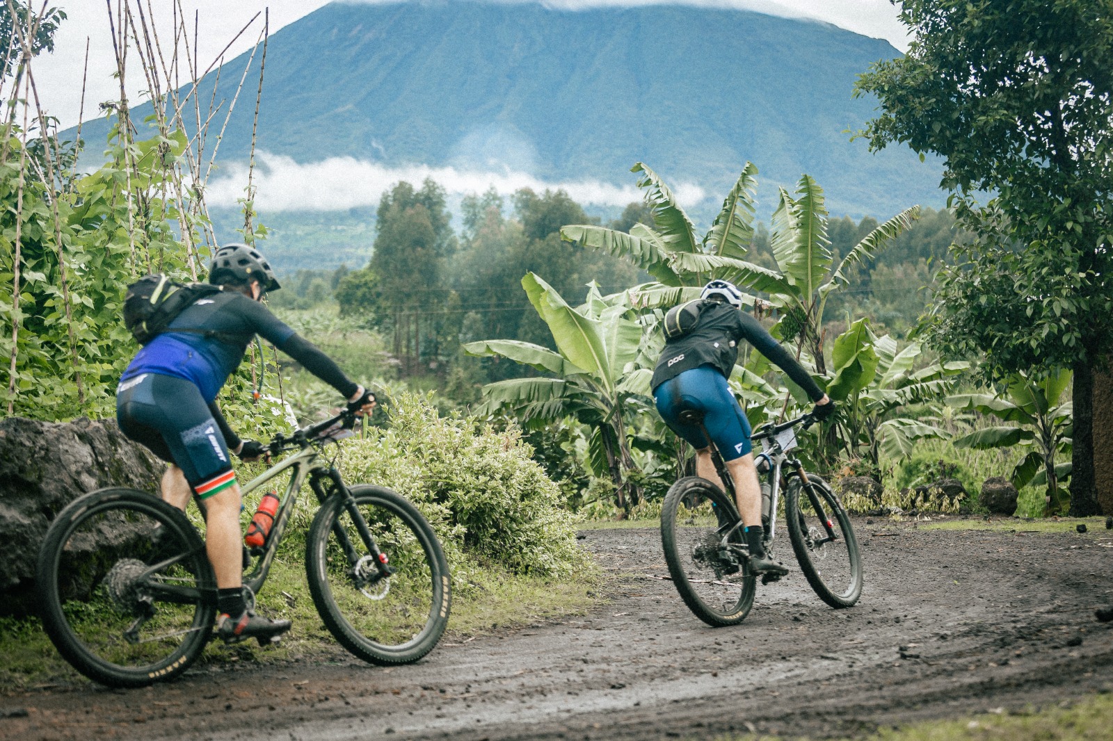 A Spectacular Single-Day Cycling Expedition to Rwanda's Twin Lakes